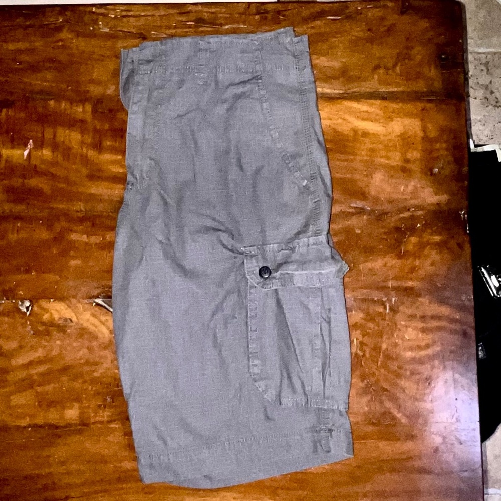 Faded Glory Dark Gray Shorts Sz 34 - Picture 2 of 9